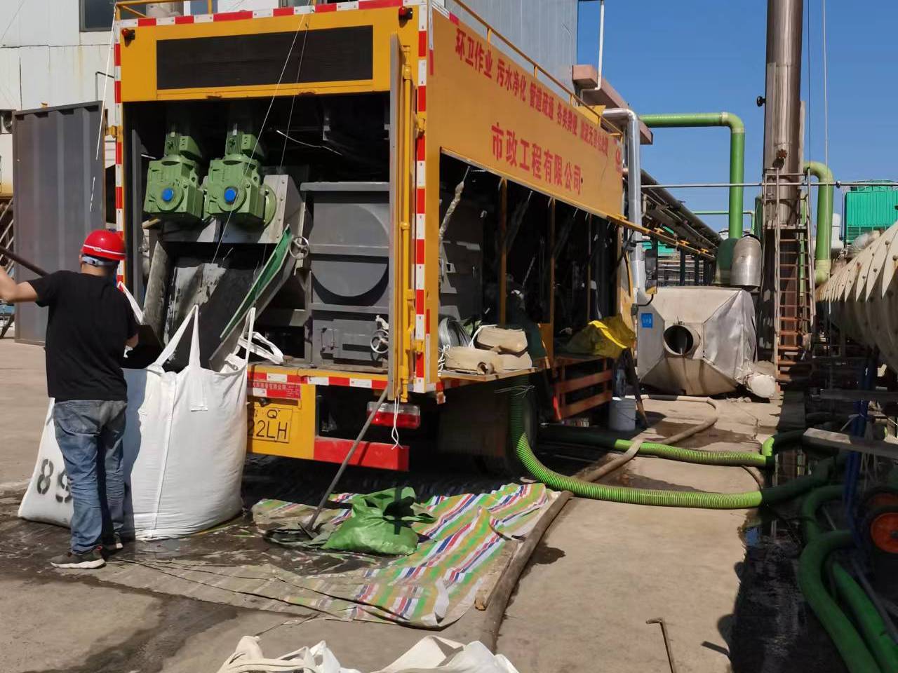 通川淤泥压干处理